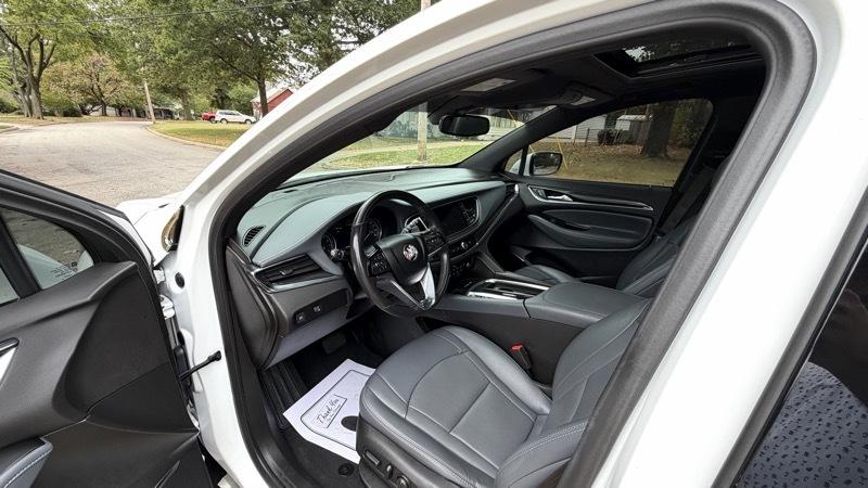 Buick Enclave Essence FWD 2024