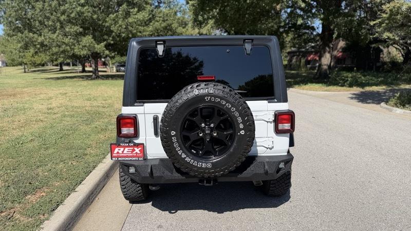 Jeep Wrangler Unlimited Sport 2021