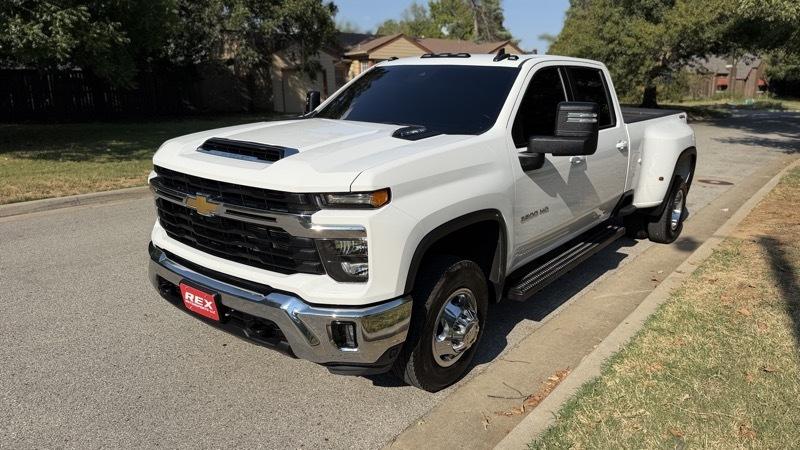 Chevrolet Silverado 3500HD LT Crew Cab 4WD 2025