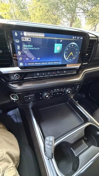 Chevrolet Silverado 3500HD LT Crew Cab 4WD 2025