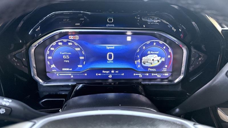 Chevrolet Silverado 3500HD LT Crew Cab 4WD 2025