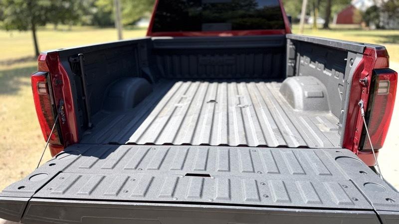 GMC Sierra 2500HD 4WD Crew Cab 153" SLT 2024