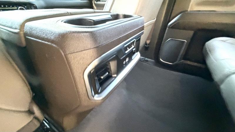 GMC Sierra 2500HD 4WD Crew Cab 153" SLT 2024