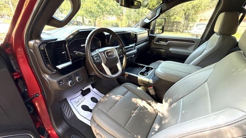 GMC Sierra 2500HD 4WD Crew Cab 153" SLT 2024