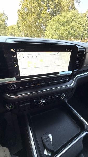 GMC Sierra 2500HD 4WD Crew Cab 153" SLT 2024
