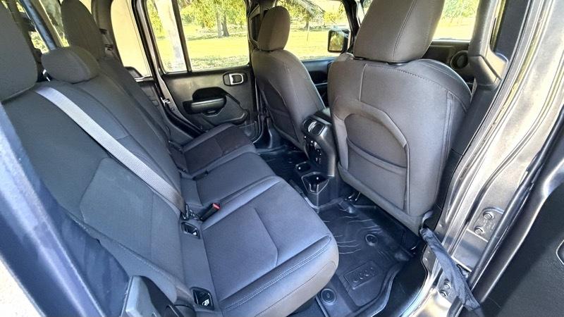 Jeep Gladiator Sport 2023