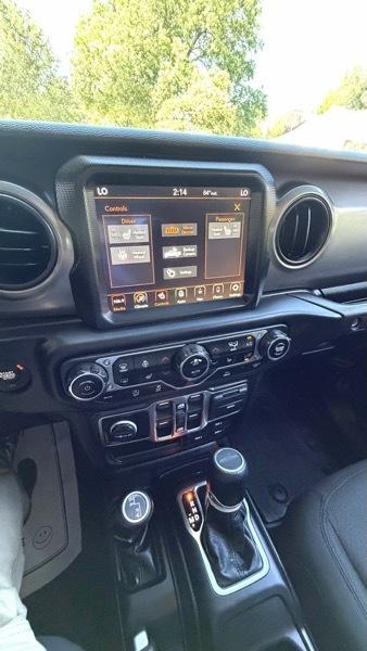Jeep Gladiator Sport 2023