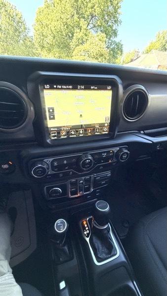 Jeep Gladiator Sport 2023