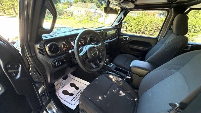 Jeep Gladiator Sport 2023