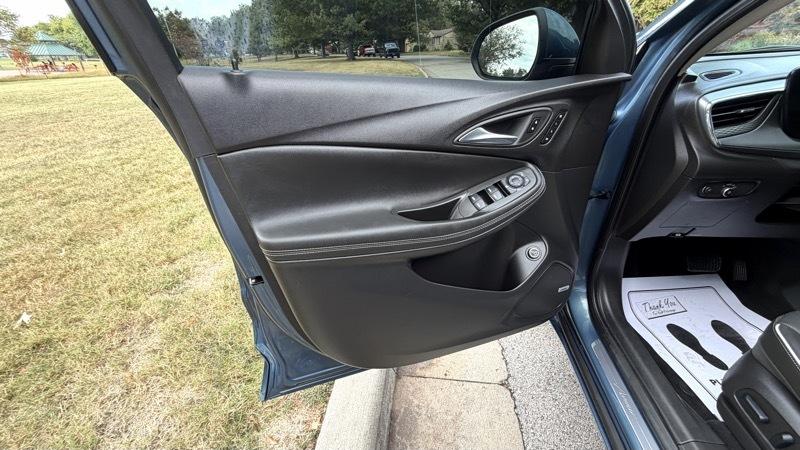 Buick Encore GX Avenir AWD 2024