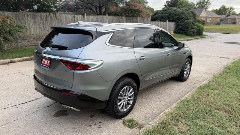 Buick Enclave Essence FWD 2023