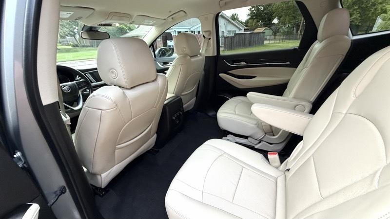 Buick Enclave Essence FWD 2023