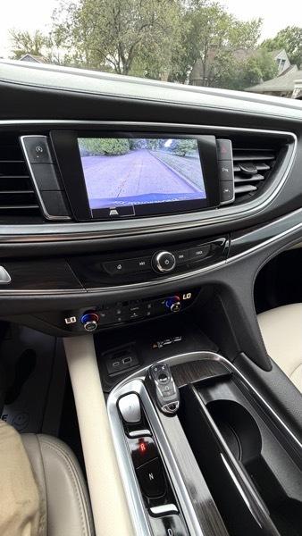 Buick Enclave Essence FWD 2023