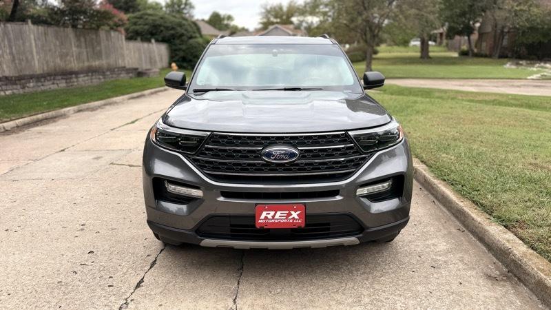 Ford Explorer XLT 2022