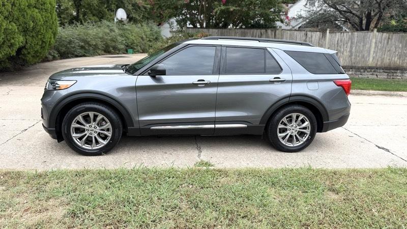 Ford Explorer XLT 2022