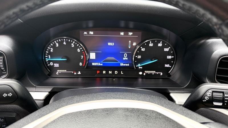 Ford Explorer XLT 2022