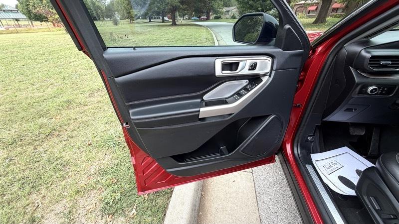 Ford Explorer Limited 2023