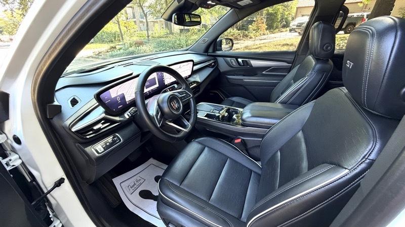 Buick Enclave Sport Touring FWD 2025