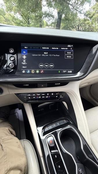 Buick Envision Essense AWD 2023