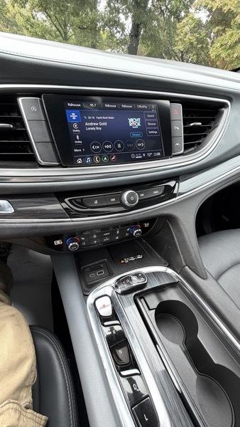 Buick Enclave Premium FWD 2024