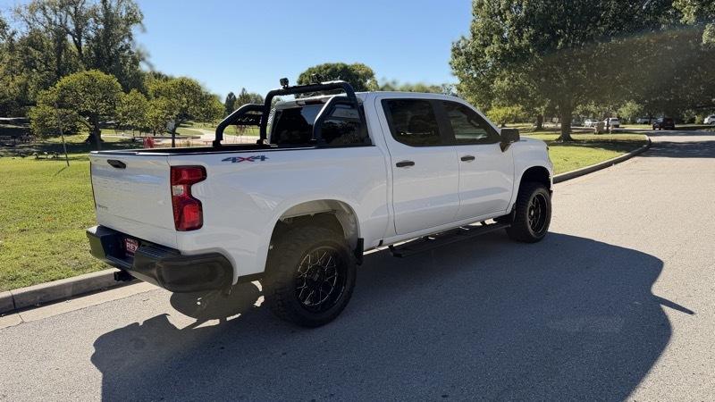 Chevrolet Silverado 1500 1LT Crew Cab 4WD 2025