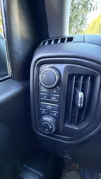 Chevrolet Silverado 1500 1LT Crew Cab 4WD 2025