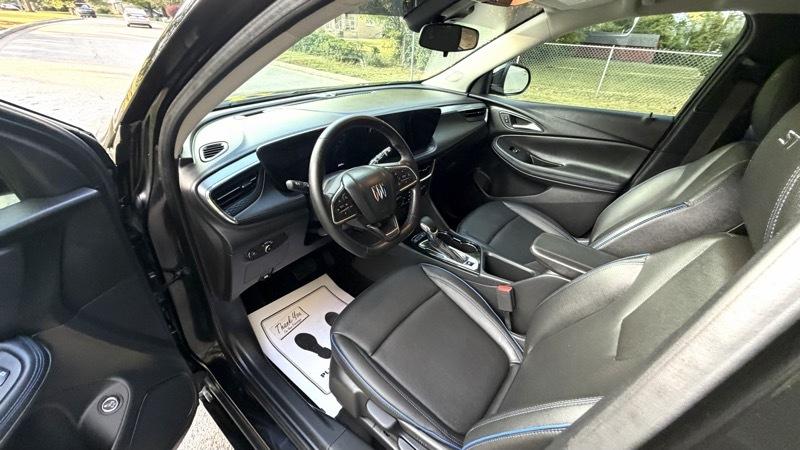 Buick Encore GX Sport Touring 2025