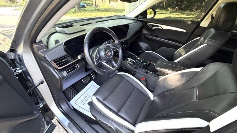 Buick Envision Essense 2024