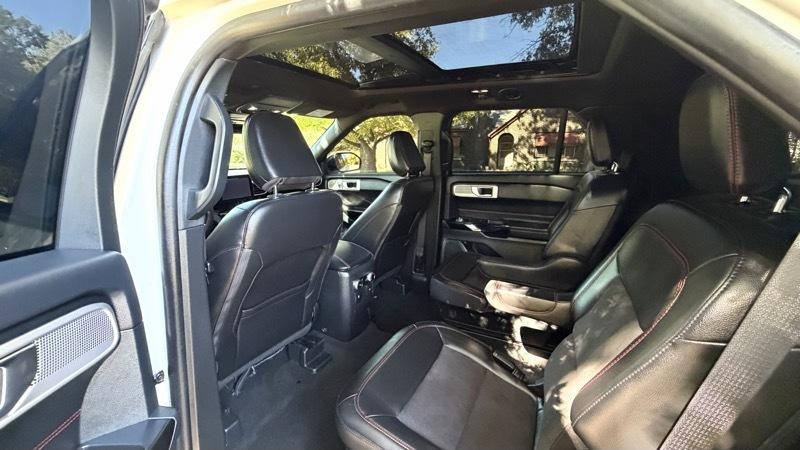 Ford Explorer ST-Line AWD 2024