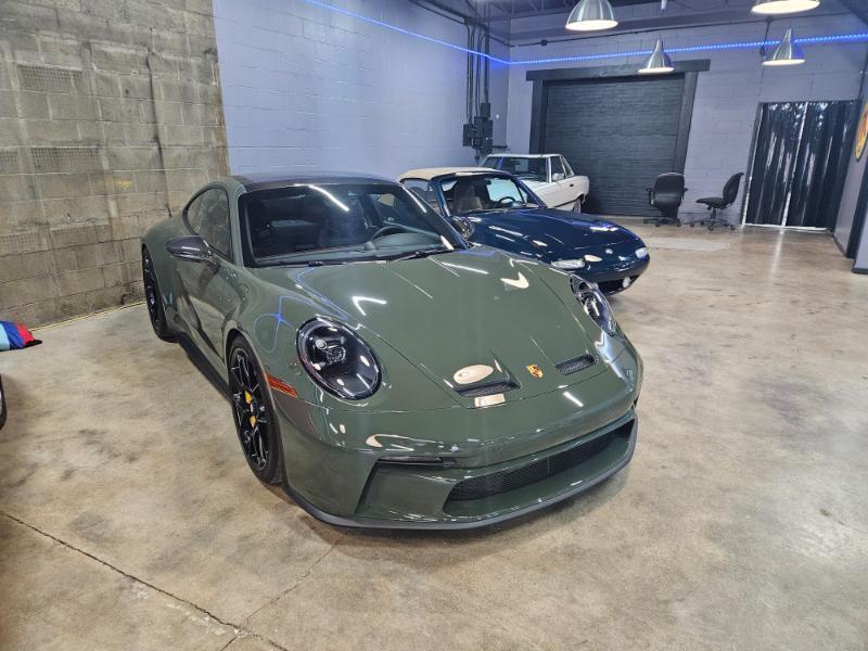 2022 Porsche 911 GT3 Coupe w/Touring Package