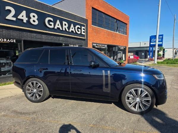 Land Rover New Range Rover SE 2023