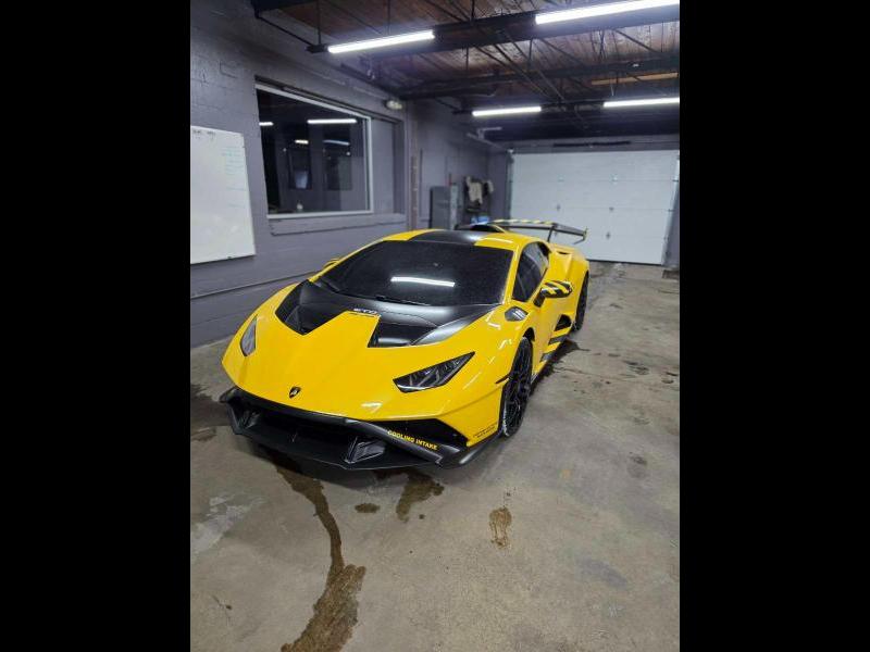 2022 Lamborghini Huracan STO Coupe