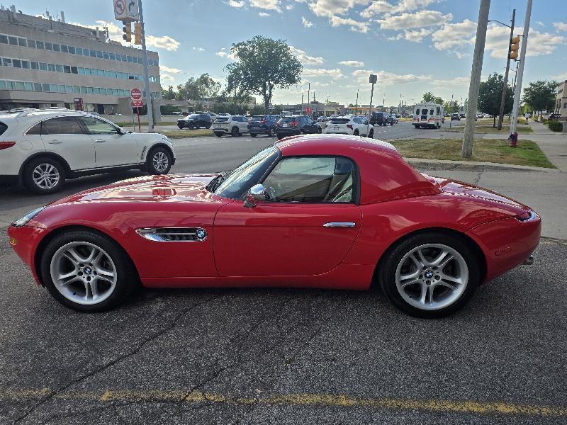 BMW Z8 Base 2002
