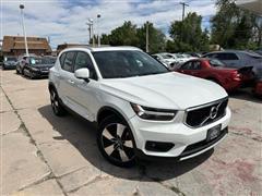 2019 Volvo XC40 