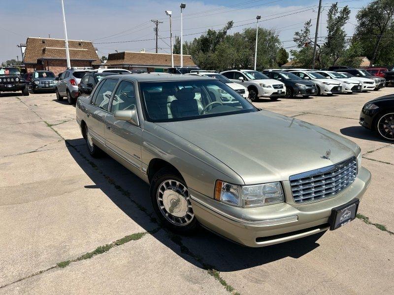 1997 Cadillac DeVille Sedan