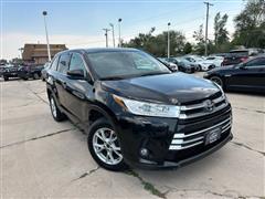 2017 Toyota Highlander 