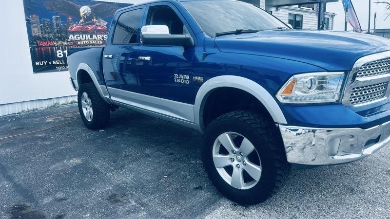 RAM 1500 Laramie Crew Cab SWB 4WD 2017
