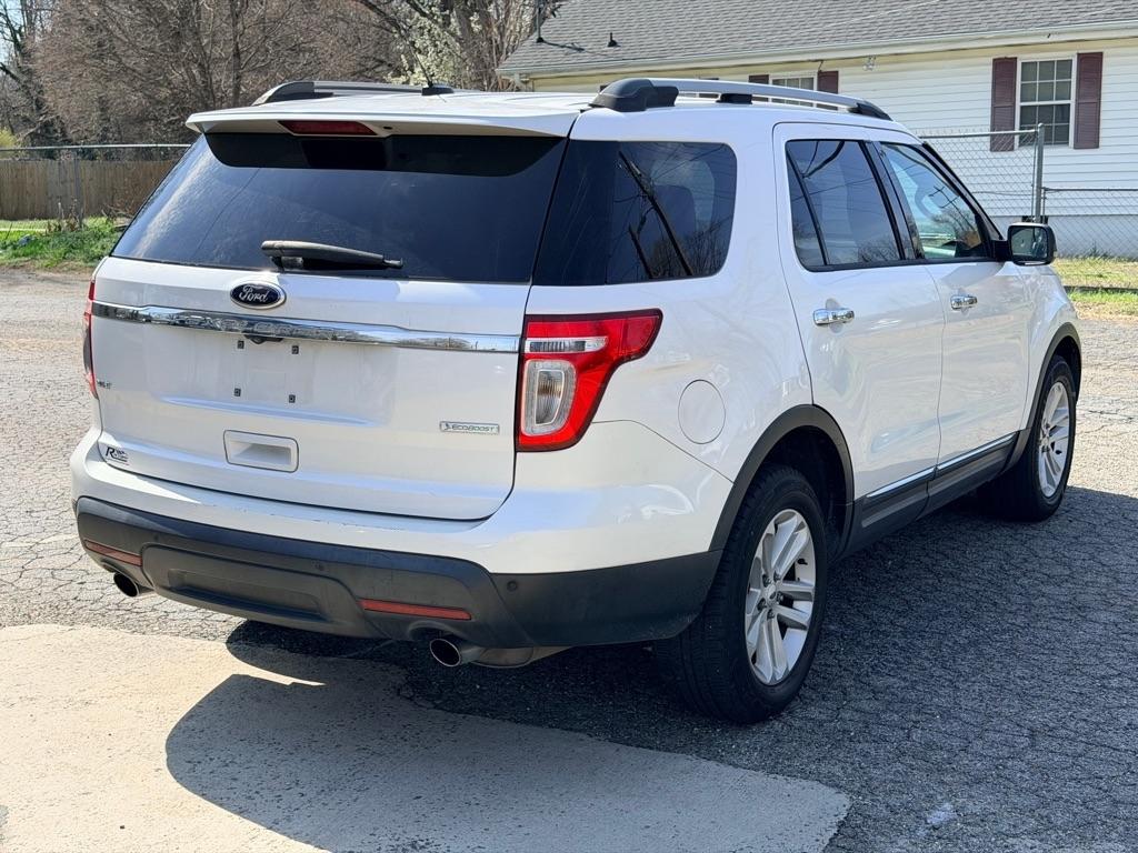 Ford Explorer XLT FWD 2013