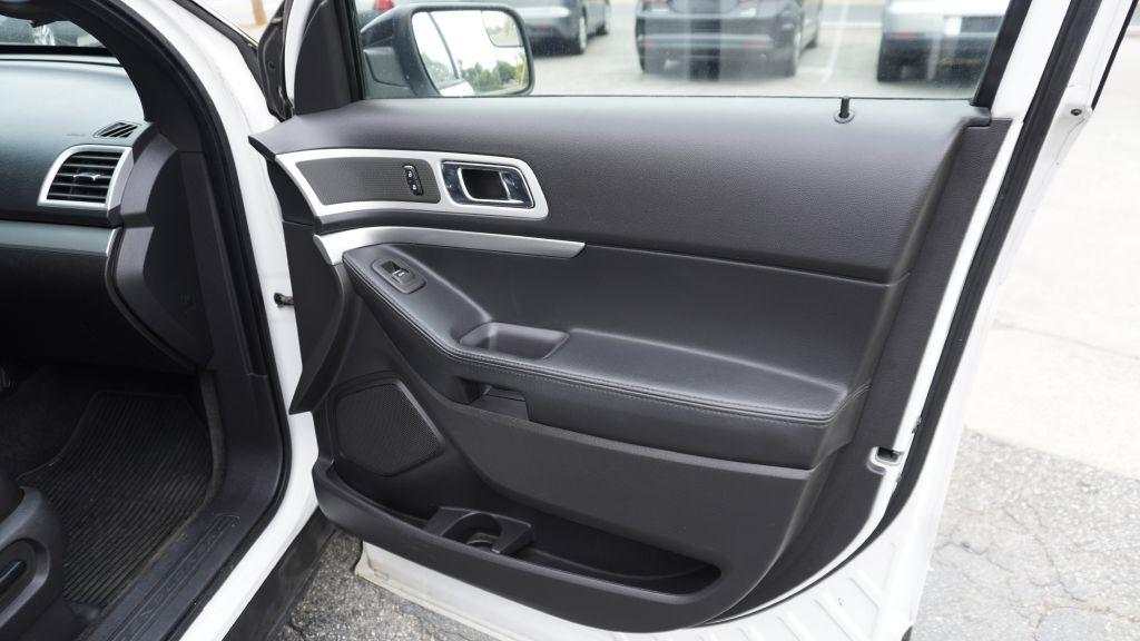 Ford Explorer XLT FWD 2013