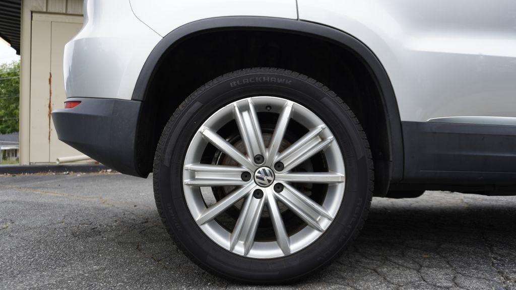 Volkswagen Tiguan 2.0T S 4Motion 2013