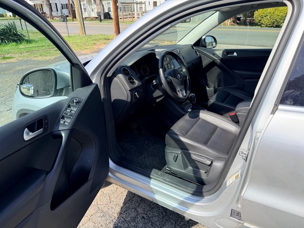 Volkswagen Tiguan 2.0T S 4Motion 2013