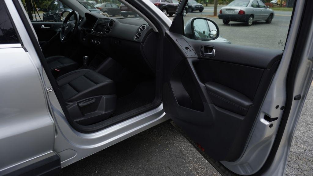 Volkswagen Tiguan 2.0T S 4Motion 2013