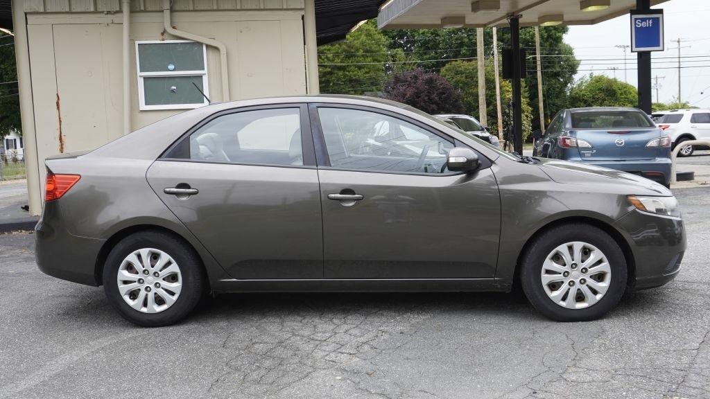 Kia Forte EX 2010