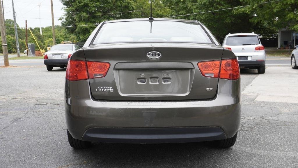 Kia Forte EX 2010