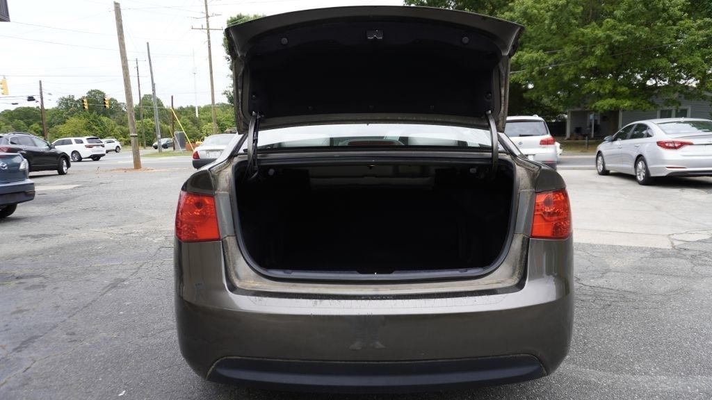 Kia Forte EX 2010