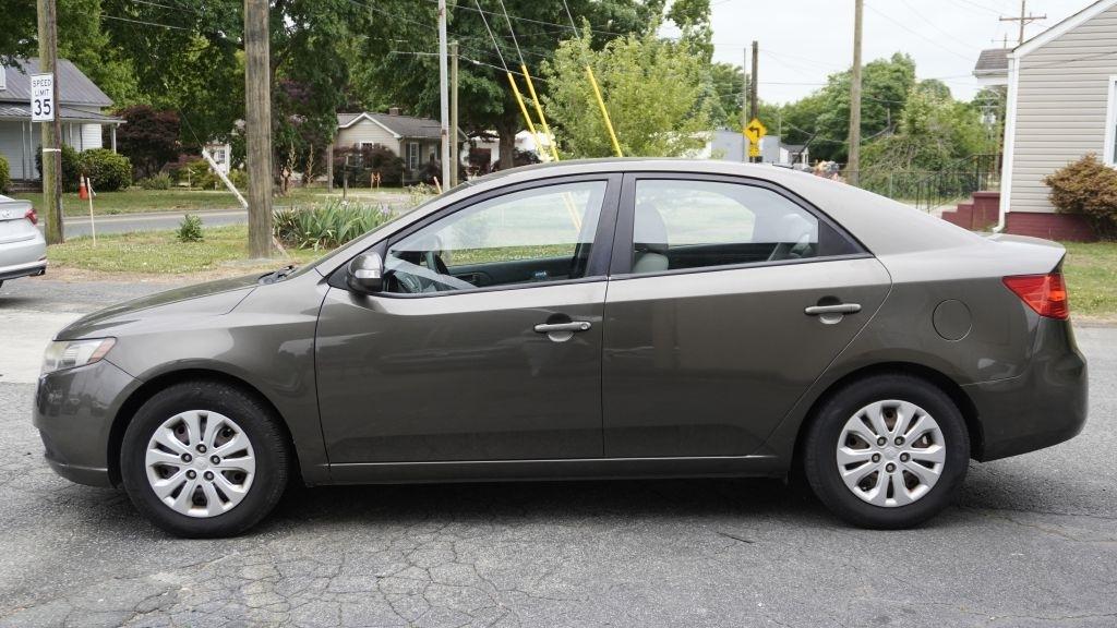 Kia Forte EX 2010