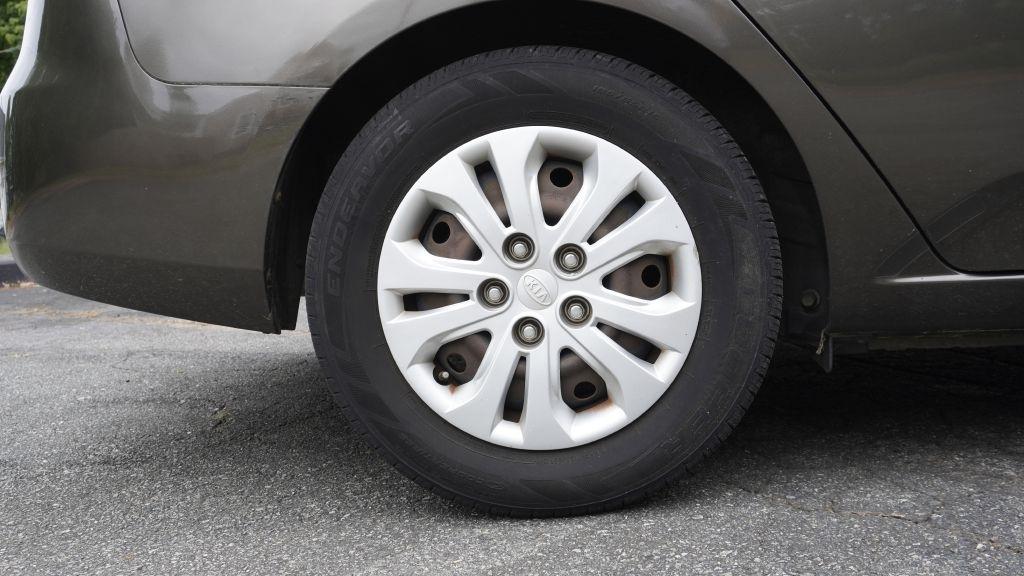 Kia Forte EX 2010
