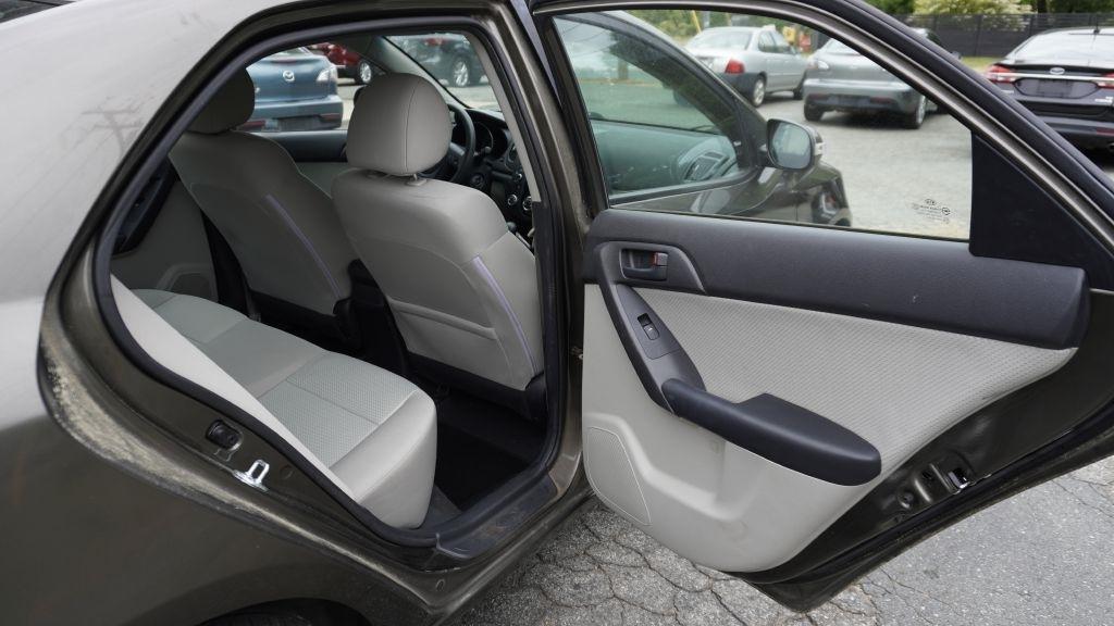 Kia Forte EX 2010