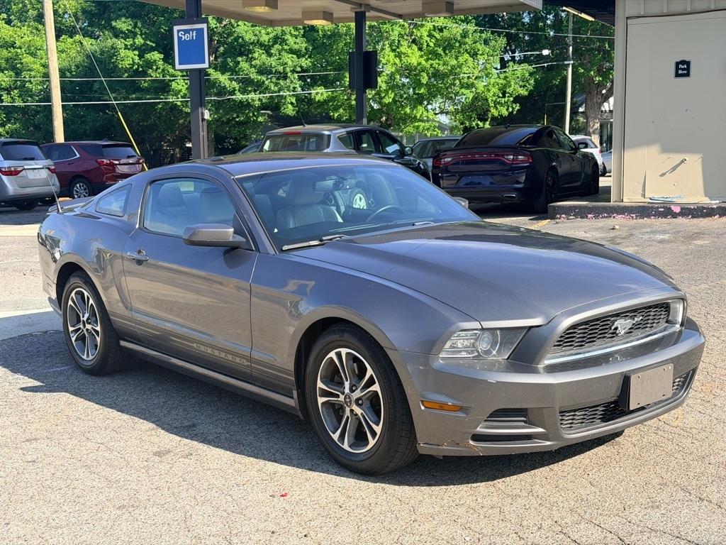 Ford Mustang V6 Coupe 2014