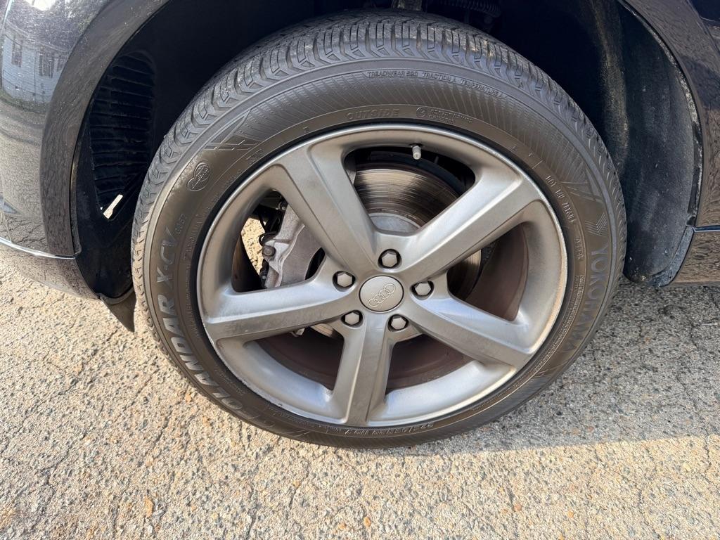 Audi Q7 3.0T Premium Plus quattro 2015